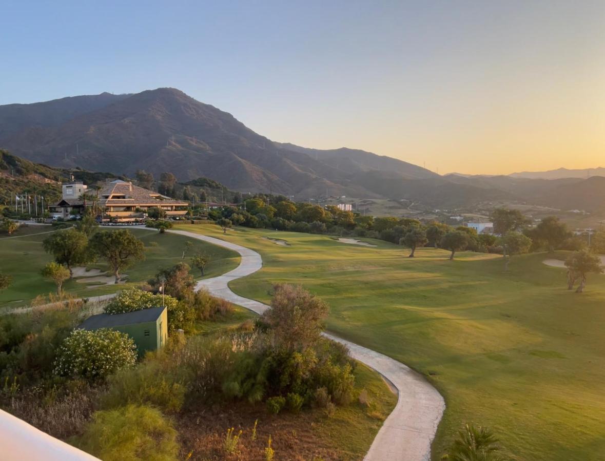 Estepona Penthouse Golfclub Valle Romano ภายนอก รูปภาพ